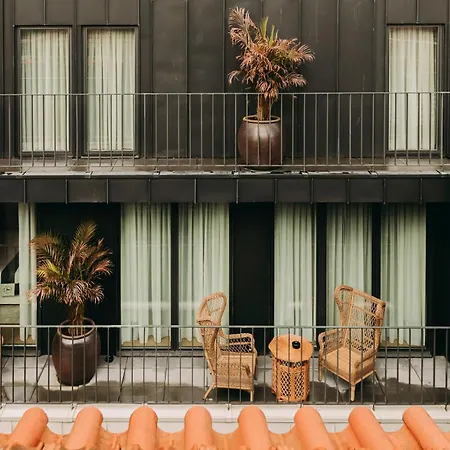 Ξενοδοχείο Torel Palace